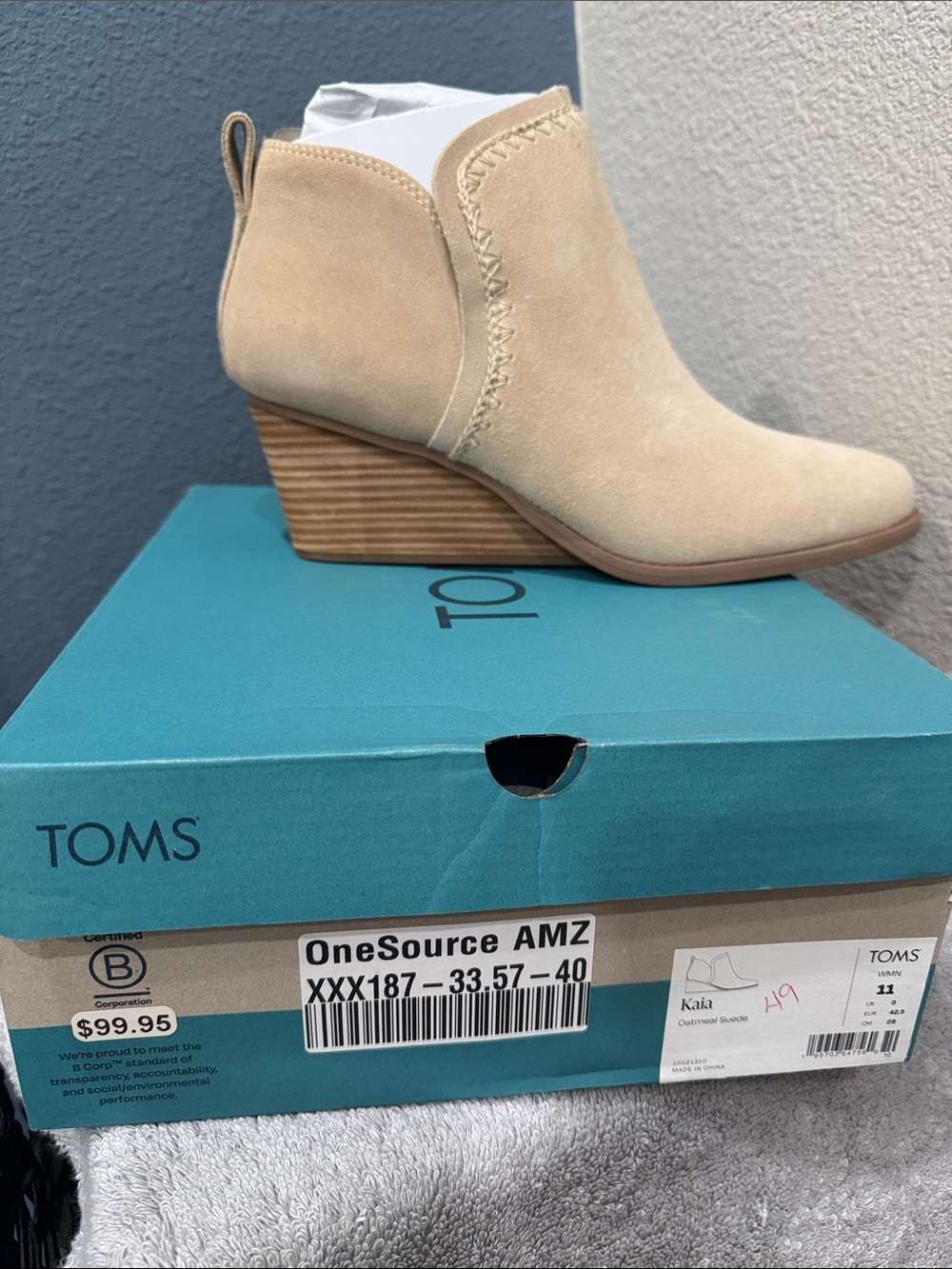 TOMS Kaia Suede Ankle Bootie in Beige/Tan | Size 11 Woman’s